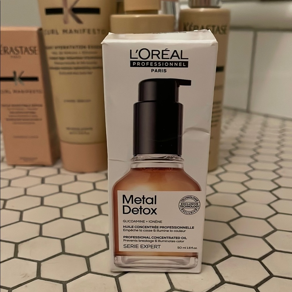 L'Oreal White and Black Makeup Collection